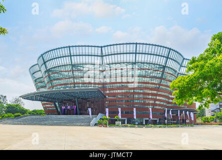 COLOMBO, SRI LANKA - 7 dicembre 2016: Nelum Pokuna complesso del Teatro è insolito edificio moderno, ispirato dalla medievale Lotus Pond in Polonnaruwa e Foto Stock