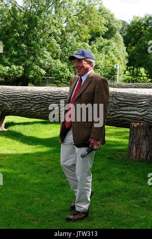 Stamford, Regno Unito. 10 Agosto, 2017. Il 10 agosto 2017. Il capitano Mark Phillips al 2017 Burghley Horse Trials Media Day, Stamford, Regno Unito. Jonathan Clarke/Alamy Live News Foto Stock