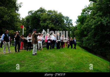 Stamford, Regno Unito. 10 Agosto, 2017. Il 10 agosto 2017. Il capitano Mark Phillips affronta la pressa al 2017 Burghley Horse Trials Media Day, Stamford, Regno Unito. Jonathan Clarke/Alamy Live News Foto Stock