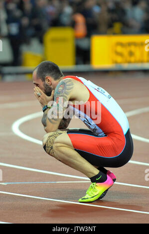 Londra, Regno Unito. Il 10 agosto 2017. Ramil Guliyev (Turchia) vincitore in uomini 200m finale allo stadio di Londra, il giorno sette della IAAF Campionati del Mondo Londra 2017.Credit: Stephen Chung / Alamy Live News Foto Stock