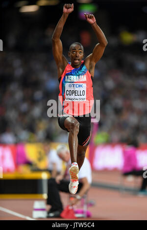 Londra, Regno Unito. Il 10 agosto 2017. Alexis Copello (Azerbaigian) prende parte agli Uomini Salto triplo Finale al London Stadium, il giorno sette della IAAF Campionati del Mondo London 2017. Credito: Stephen Chung / Alamy Live News Foto Stock