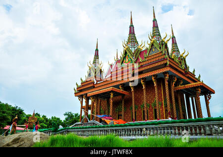 Monastero buddista costruito da Combodia in ricostruzione, Lumbini sacro giardino, Nepal Foto Stock