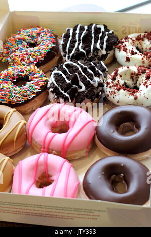 Varietà di Ddonuts da Krispy Kreme Foto Stock