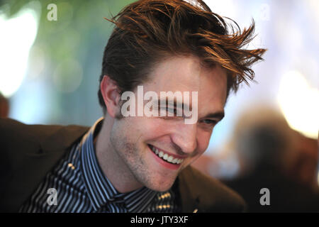 Robert Pattinson assiste il new york premiere di "tempo" al teatro sva su agosto 8, 2017 in New York City. Foto Stock