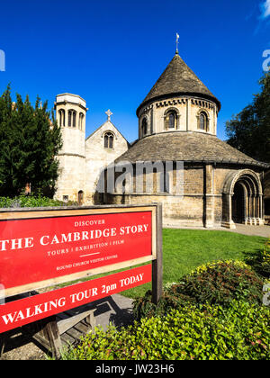 Cambridge Turismo - Chiesa del Santo Sepulchret, più comunemente conosciuta come la chiesa rotonda nel centro di Cambridge, costruita intorno al 1130 Foto Stock