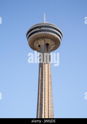 Torre Skylon e piattaforma di osservazione alle cascate del Niagara Foto Stock