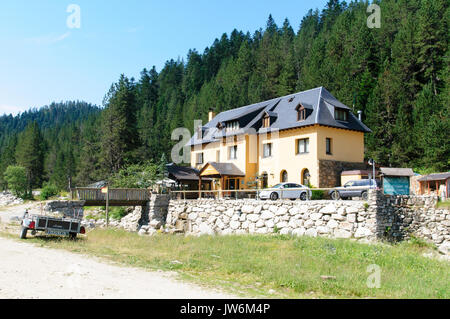 Banhs de Tredos Hotel a Colomers Laghi dei Pirenei catalani, Spagna. Parte del Parc Nacional d'Aigüestortes i Estany de Sant Maurici Foto Stock