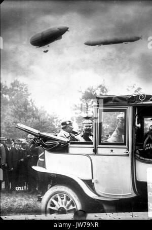 Bundesarchiv Bild 136 B0435, il Kaiser Guglielmo II und Erzherzog Franz Ferdinand Foto Stock