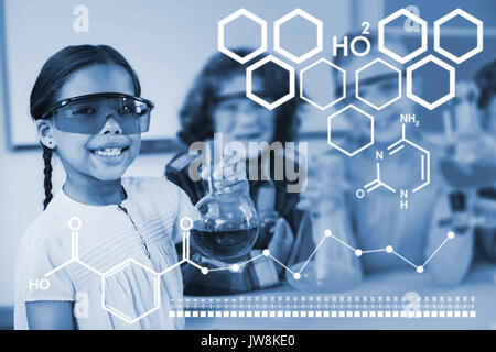 Immagine digitale della struttura chimica contro i bambini a fare un esperimento di chimica in laboratorio Foto Stock