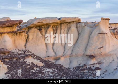 Bisti/De-Na-Zin Deserto vicino a Farmington, Nuovo Messico, STATI UNITI D'AMERICA Foto Stock