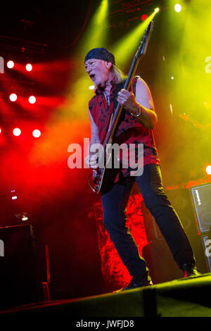 Assago (MI), Italia 27 di Giugno 2017 Deep Purple esegue live al Mediolanum Forum di Assago, Milano. © Davide Merli / Alamy Live News Foto Stock