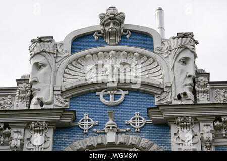 Palazzo in stile Art Nouveau a Riga, Lettonia Foto Stock