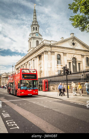 St Martin-in-the-Fields - un inglese chiesa anglicana su Duncannon Street vicino a Trafalgar Square nella città di Westminster a Londra. Foto Stock