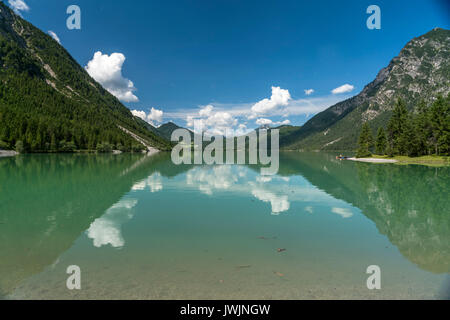 Der Heiterwanger vedere, Heiterwang, Tirol Österreich | Lago Heiterwang,Heiterwang, Tirolo, Austria Foto Stock