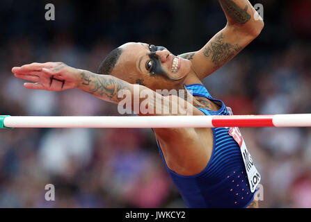 Stati Uniti d'America's Inika McPherson compete in Donne Salto in alto finale durante il giorno nove del 2017 IAAF Campionati del mondo presso il London Stadium. Picture Data: Sabato 12 Agosto, 2017. Vedere PA storia mondiale di atletica. Foto di credito dovrebbe leggere: Martin Rickett/filo PA. Restrizioni: solo uso editoriale. Nessuna trasmissione di suoni o immagini in movimento e nessun video di simulazione. Foto Stock