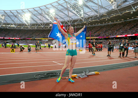 Australiana Sally Pearson reagisce dopo aver vinto le Donne 100m Ostacoli Finale durante il giorno nove del 2017 IAAF Campionati del mondo presso il London Stadium. Foto Stock