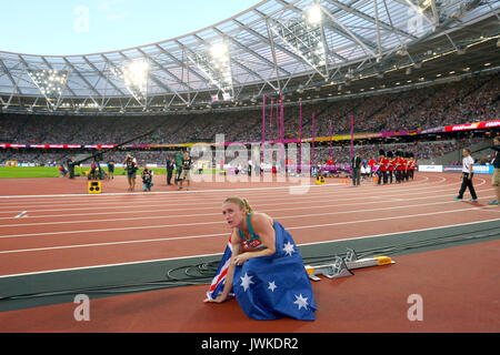 Australiana Sally Pearson reagisce dopo aver vinto le Donne 100m Ostacoli Finale durante il giorno nove del 2017 IAAF Campionati del mondo presso il London Stadium. Foto Stock