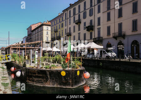 Bohemien quartiere dei Navigli di Milano, Italia Foto Stock