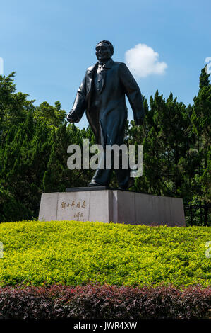 Statua del leader cinese Deng Xiaoping, ex presidente della Cina, a Shenzhen, Cina Foto Stock