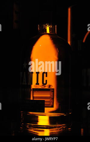 Oro irlandese, Titanic Whisky, Belfast, Irlanda del Nord Foto Stock