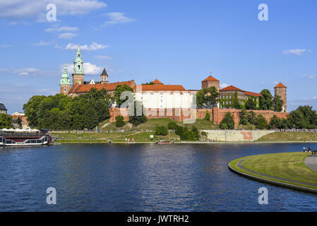 Cracovia, fiume Weichsel, Royal Palace di Wawel Foto Stock