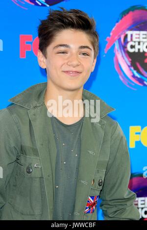 Aser Angelo presso gli arrivi per Teen Choice Awards 2017 - Arrivi, la Galen Center di Los Angeles, CA il 13 agosto 2017. Foto di: Priscilla concedere/Everett Collection Foto Stock