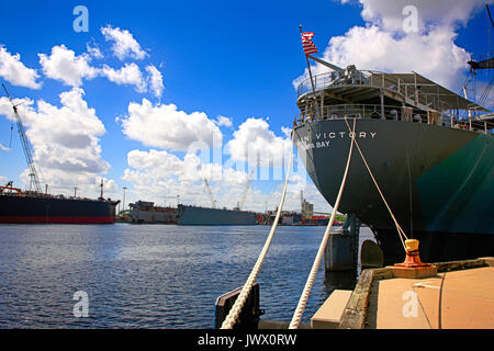 Vittoria americana WW2 truppa nave nel porto di Tampa Bay FL, Stati Uniti d'America Foto Stock