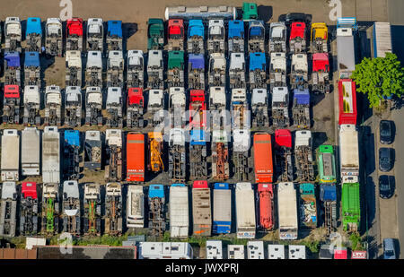 Camion usato, trattori, Wilhelm Hoyer KG - Dortmund, accanto Stellfeld & Ernst GmbH, S & D, auto commercio all'Hanoverian Street, Dortmund, la zona della Ruhr, Nord Foto Stock