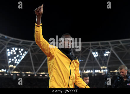 La Giamaica Usain Bolt sul suo giro d'onore durante il giorno dieci del 2017 IAAF Campionati del mondo presso il London Stadium. Foto Stock