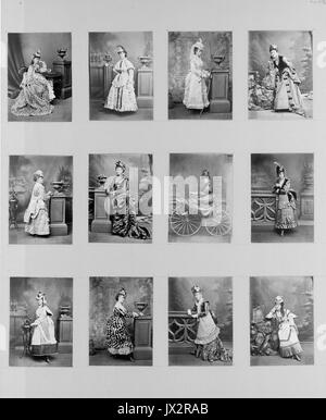 12 caratteri femminili nel XIX C pantomime Weir Collection Foto Stock
