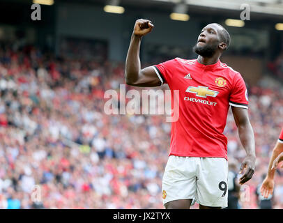 Il Manchester United Romelu Lukaku celebra durante il match di Premier League a Old Trafford, Manchester. Foto Stock