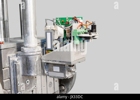 Elettronica Industriale. Valvola gas unità. Per la fornitura di gas al bruciatore. Foto Stock