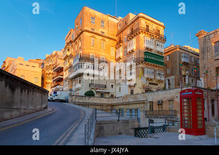 Le cupole e i tetti al tramonto, La Valletta , Malta Foto Stock