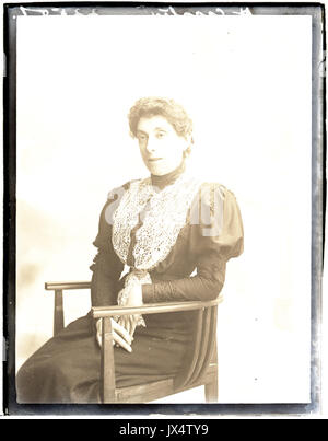 Miss H Craster, nd (17559832442) Foto Stock