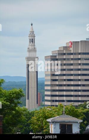 L'iconico Springfield Campanile e la torre dell orologio. Foto Stock