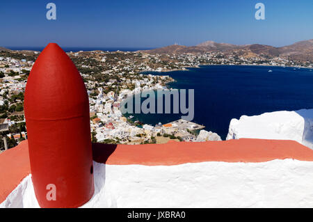 Vista di Panteli da Profitis Ilyas Chiesa, LEROS, DODECANNESO isole, Grecia. Foto Stock