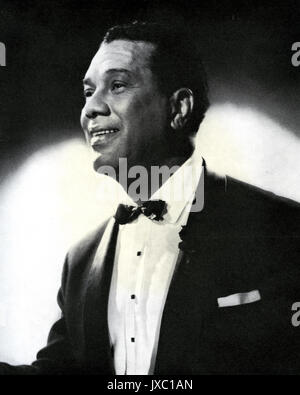 LESLIE "HUTCH' HUTCHINSON UK 30s/40s entertainer Foto Stock