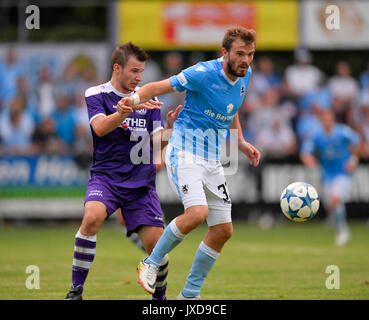 09.08.2017, Fussball Toto-Pokal 2017/2018, VFR Neuburg - TSV 1860 München, im Stadion di Neuburg an der Donau. re: Felix Bachschmid (TSV 1860 München). Foto: Cronos/MIS Foto Stock