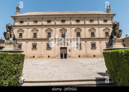 Palazzo delle Catene chiamato De Vazquez de Molina in Ubeda, Andalusia, Spagna Foto Stock