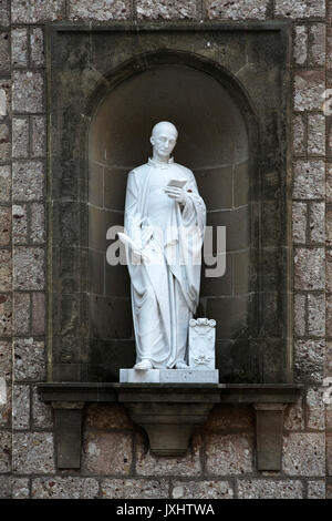 St Enric d'osso a Montserrat.abbazia benedettina.Santa Maria de Montserrat.vicino a Barcellona.Catalonia.Spagna Foto Stock