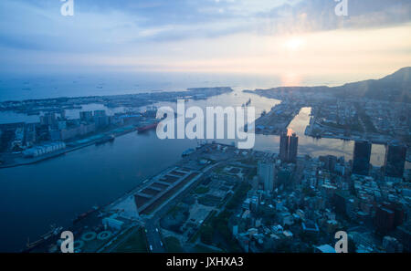 Porto di Kaohsiung in Taiwan Foto Stock