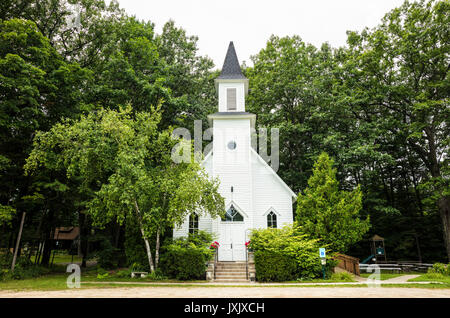 La vecchia missione Chiesa congregazionale sulla Vecchia Penisola di missione vicino a Traverse City, Michigan, Stati Uniti d'America Foto Stock