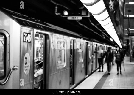 34ht Street Hudson Yards metropolitana- New York City Foto Stock