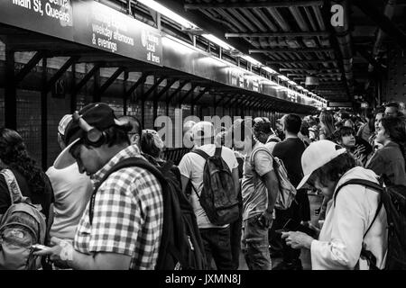 34ht Street Hudson Yards metropolitana- New York City Foto Stock