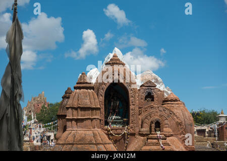 Santuario di disneys il Parco a Tema del Regno degli Animali in corrispondenza del contorno del monte everest Foto Stock