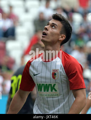 Augsburg, Germania. 06 Ago, 2017. Augsburg Eric Thommy durante il calcio amichevole tra FC Augsburg e PSV Eindhoven presso il WWK Arena di Augsburg, Germania, 06 agosto 2017. Foto: Stefan Puchner/dpa/Alamy Live News Foto Stock