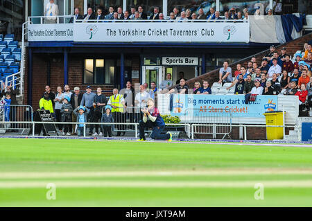 Leeds, Regno Unito. 17 Ago, 2017. durante la Yorkshire Vichinghi v Northamptonshire Steelbacks all'Headingley su 20170817 Agosto 2017. Credito: SB fotografia sportiva/Alamy Live News Foto Stock