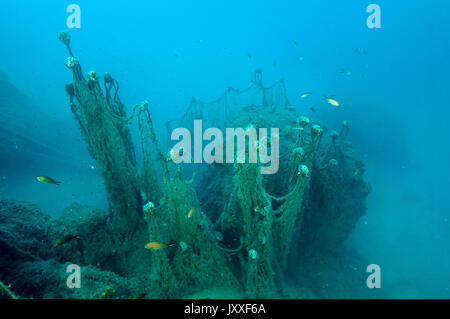 Reti di Ghost, perdita di attrezzi da pesca nella baia di Gokova Area Marina Protetta la Turchia Foto Stock