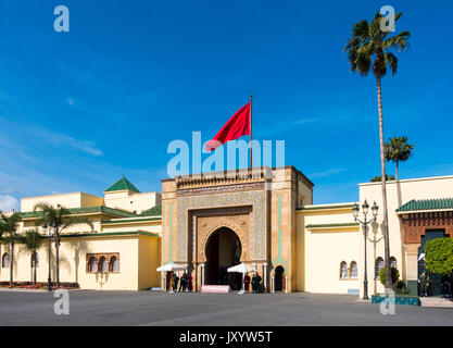 Cancello di ingresso del Palazzo Reale di Rabat, Rabat-Salé-Zemmour-Zaer, Marocco, Maghreb, Africa Foto Stock