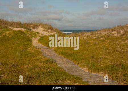 Il lungomare di Ocean Beach Foto Stock